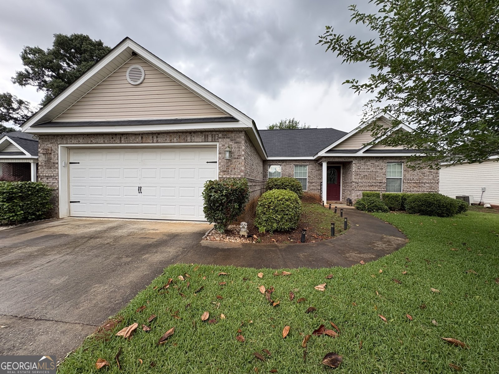 322 Manchester Lane Byron - main photo