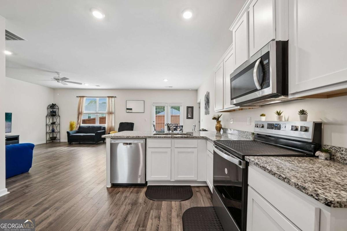 8592 Seabiscuit Road Lithonia - Photo 8