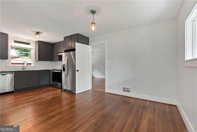 144 Windy Hill Road Marietta - Photo 9