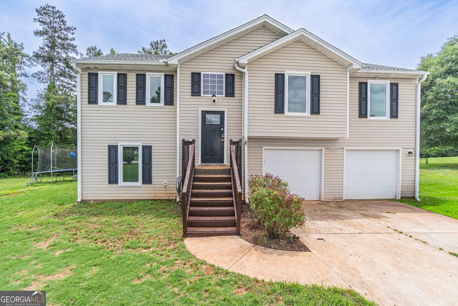 322 Royal Oaks Drive Winder - main photo