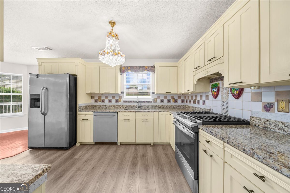 6940 Pompas Court Douglasville - Photo 25