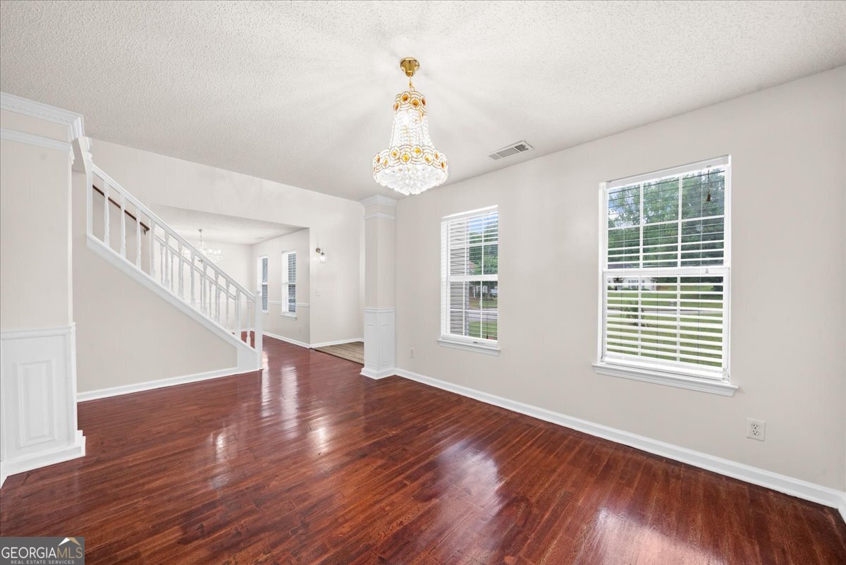 6940 Pompas Court Douglasville - Photo 9