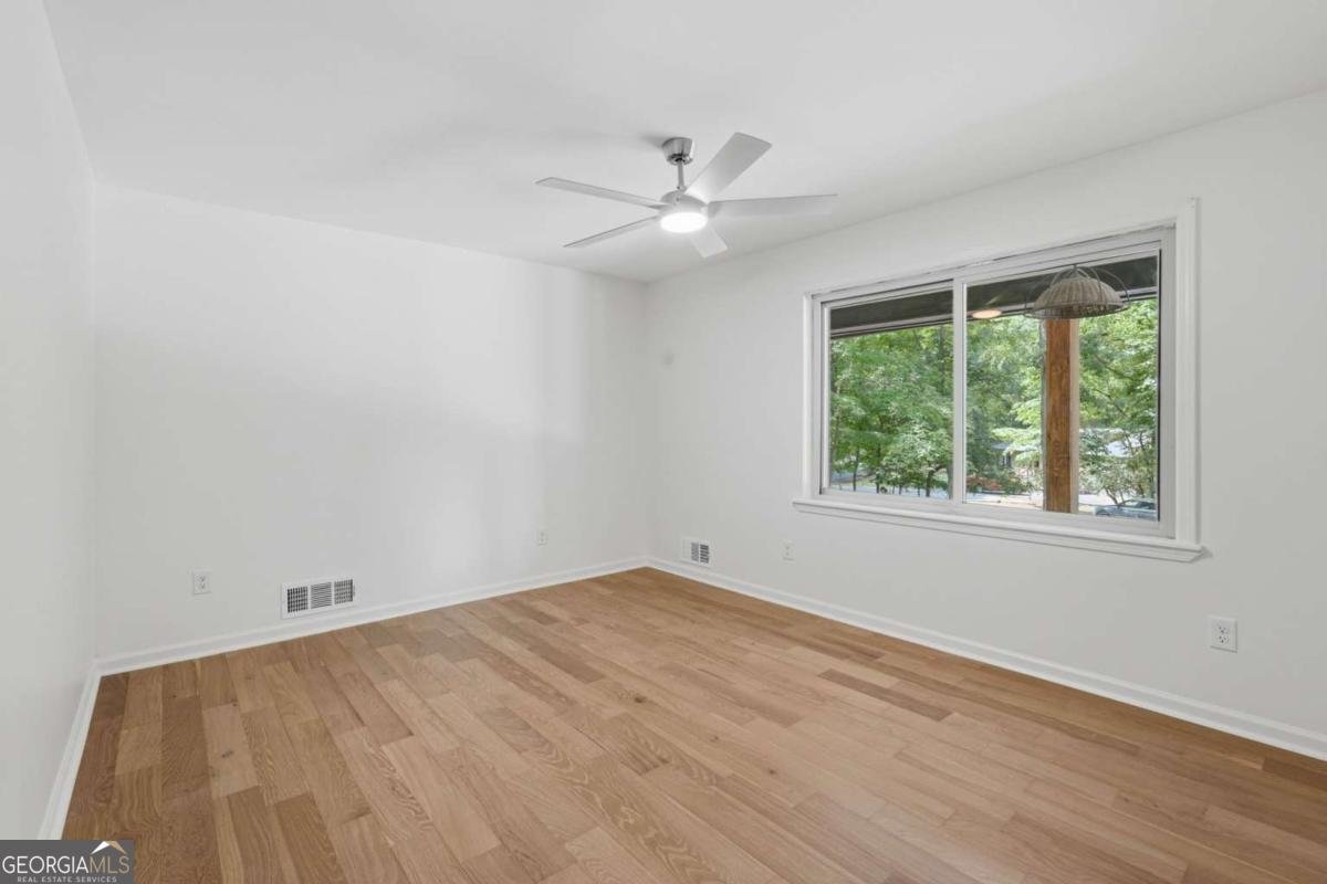 3411 Lake Ridge Place Gainesville - Photo 14