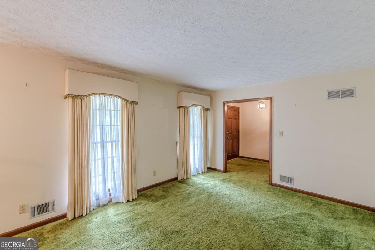 9268 Choctaw Court Jonesboro - Photo 11