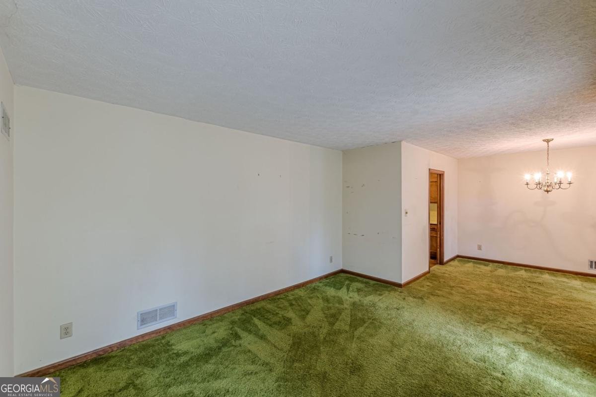 9268 Choctaw Court Jonesboro - Photo 12