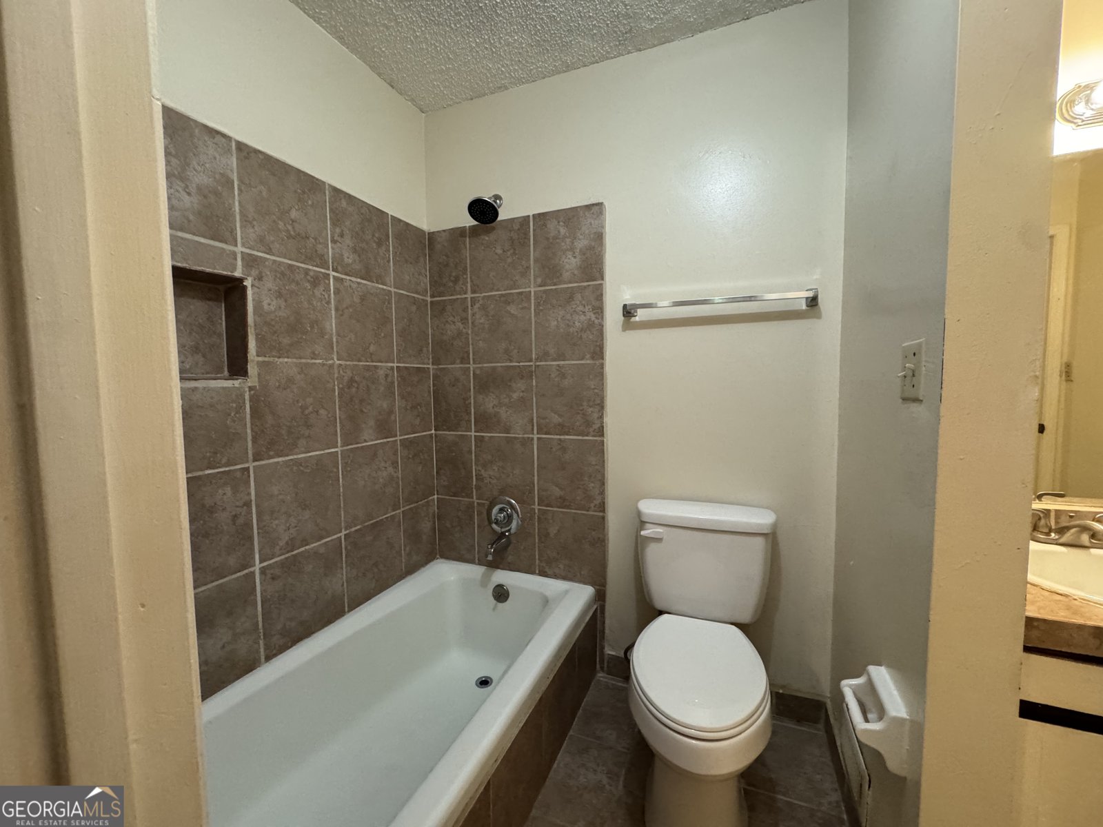 5140 Highpoint Union City - Photo 11