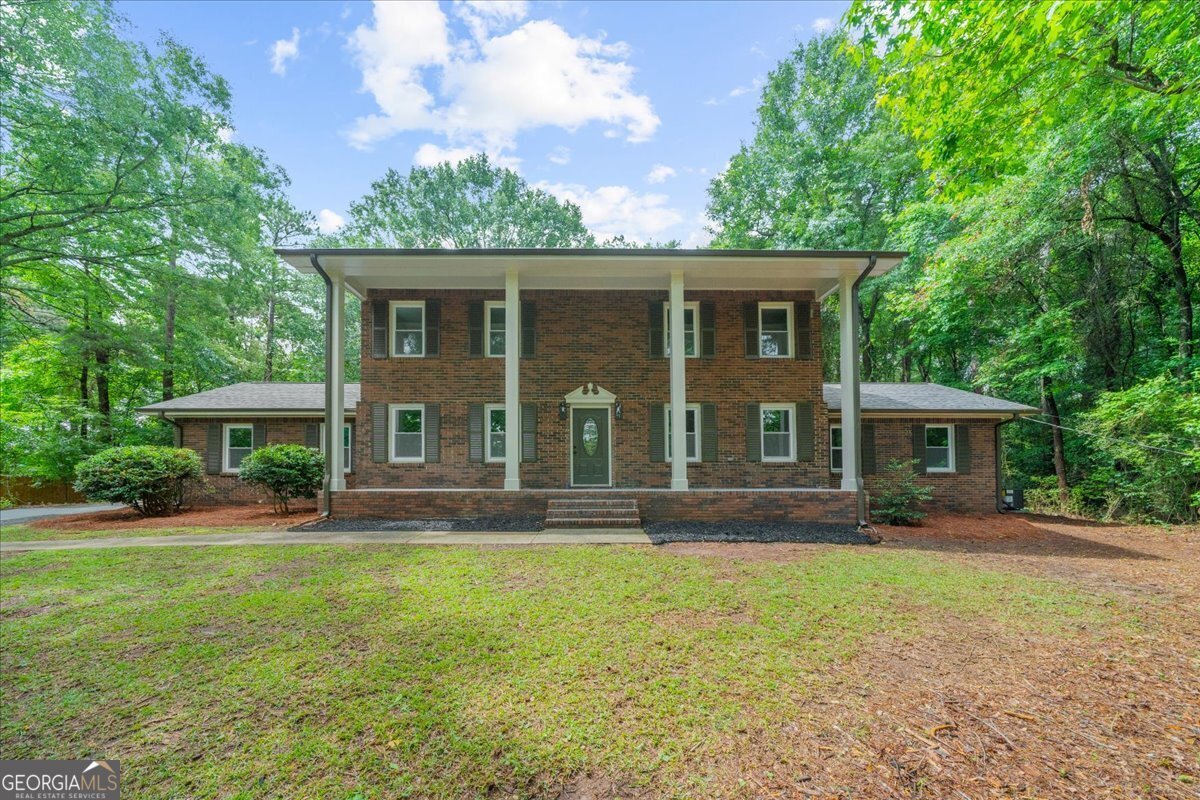 125 Silver Leaf Drive Fayetteville - main photo