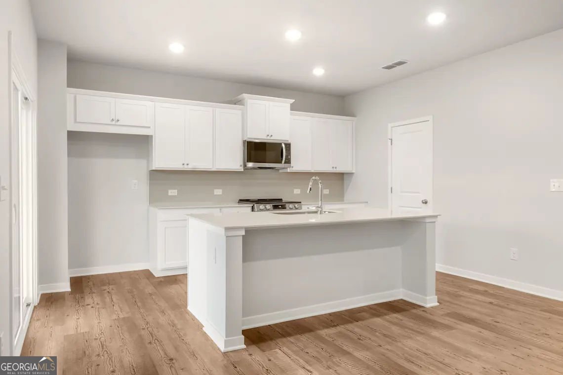 4129 Thronbud Road South Fulton - Photo 6