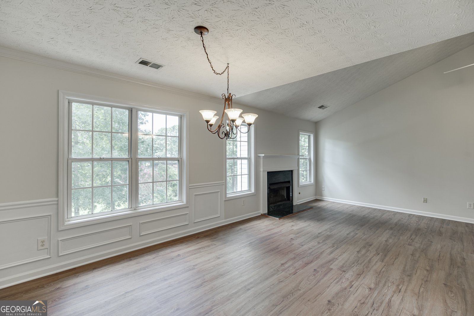 3335 Rivers End Place Buford - Photo 8