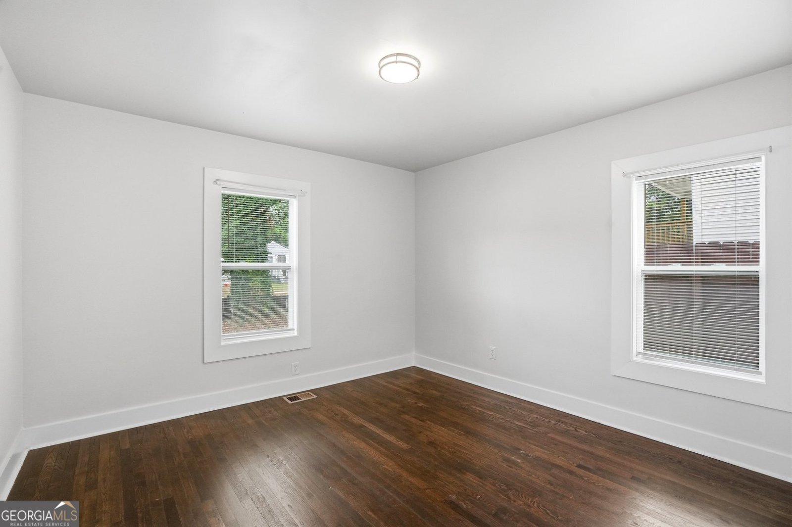 2719 Blount St East Point - Photo 14