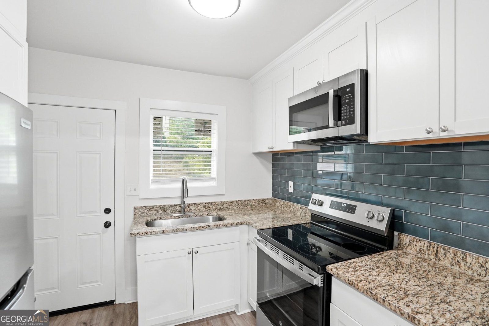 2719 Blount St East Point - Photo 7