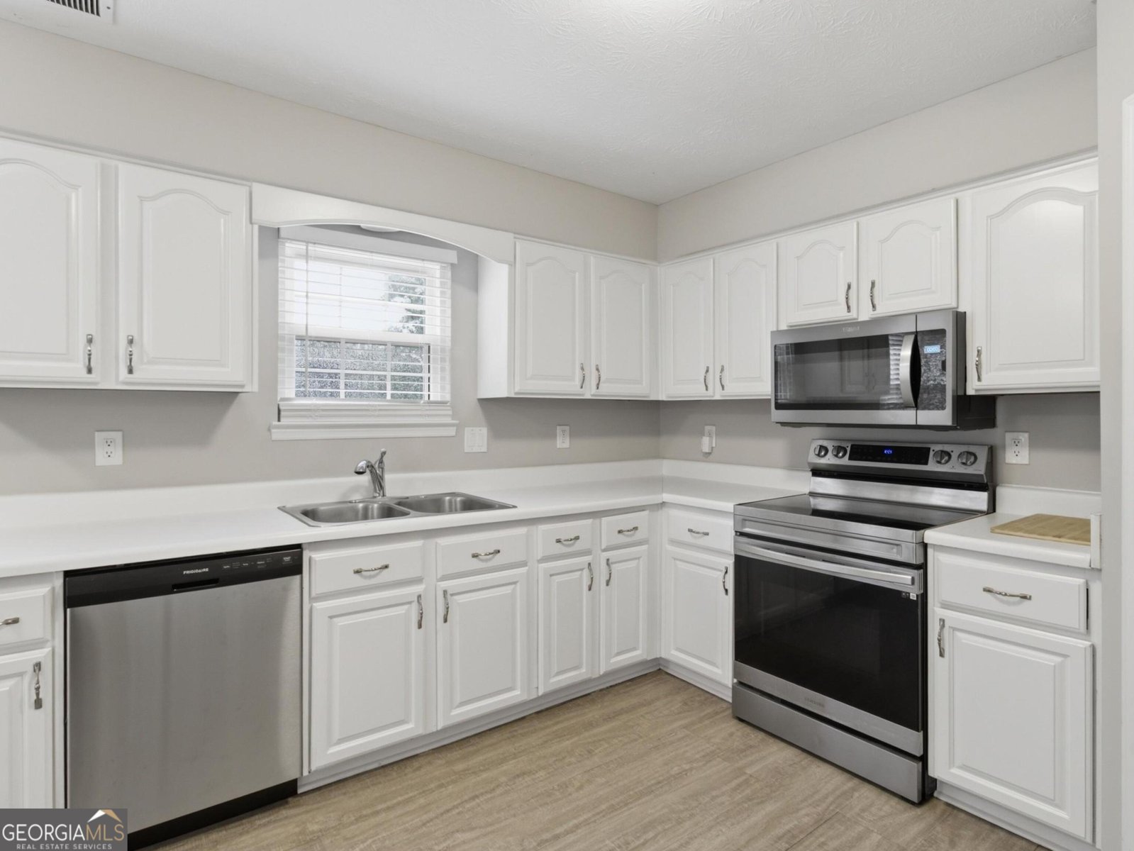 4281 Meadow Drive Duluth - Photo 6