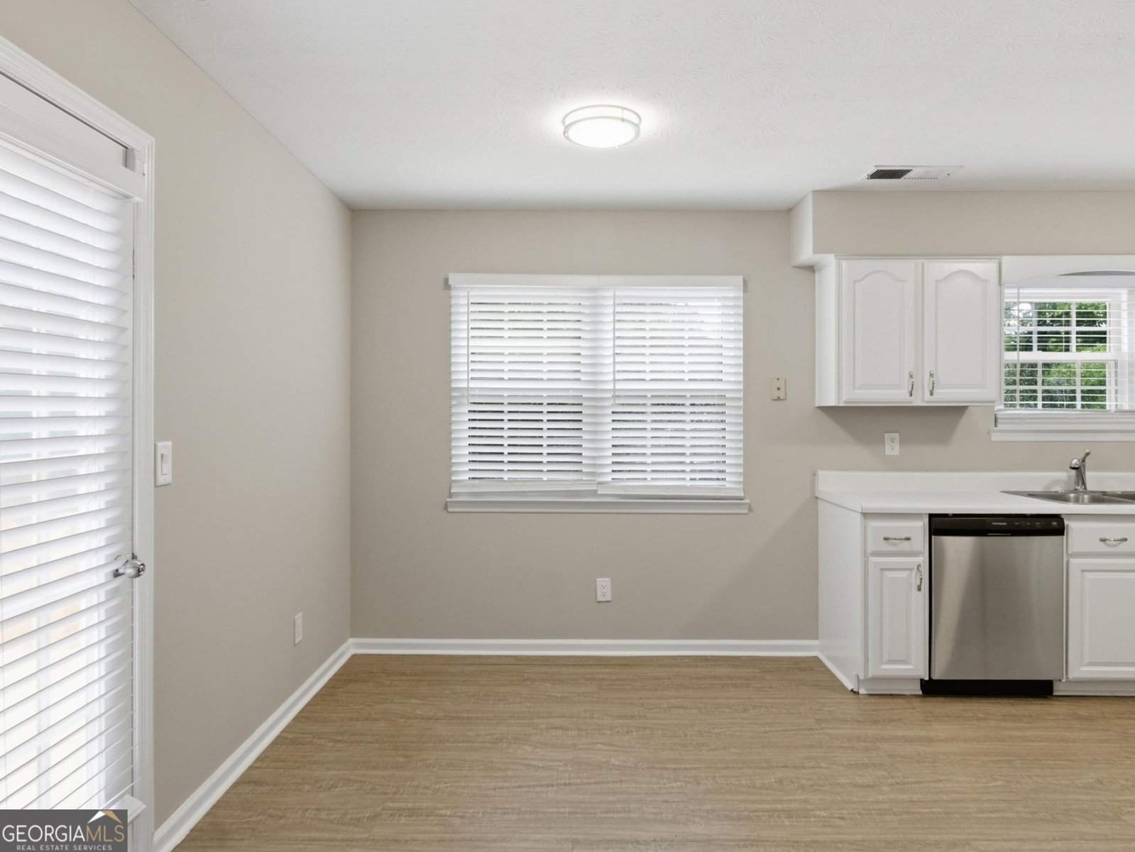 4281 Meadow Drive Duluth - Photo 8