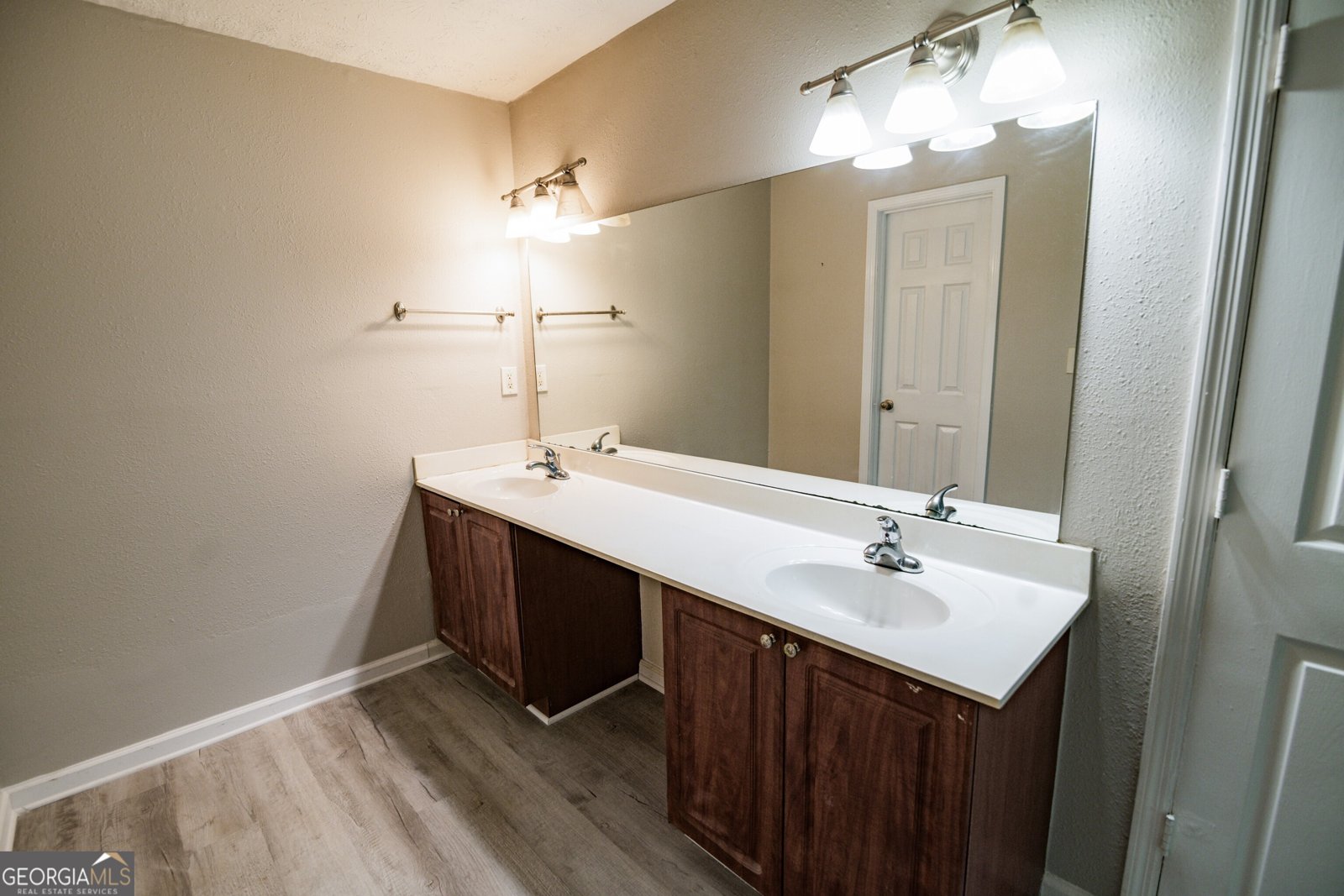 204 Brittany Court Duluth - Photo 19