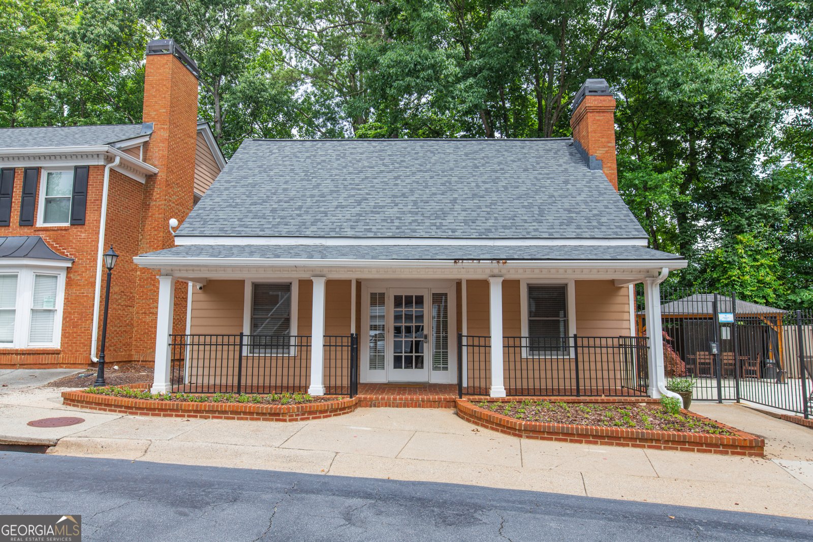 7500 Roswell Road Atlanta - Photo 23