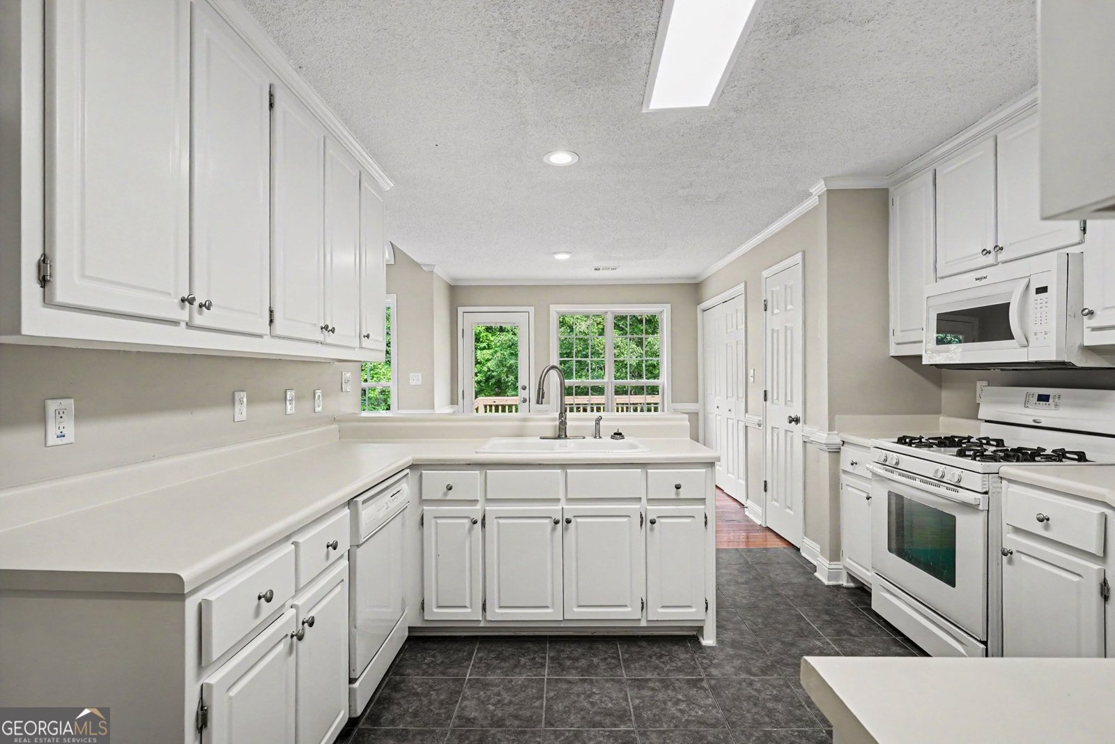 630 Brookgreen Place McDonough - Photo 6