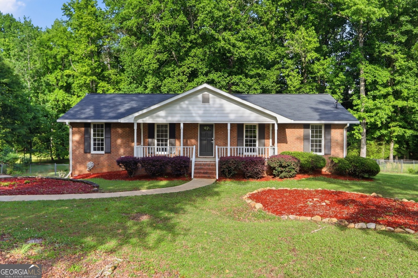 265 Merrydale Drive Fayetteville - main photo