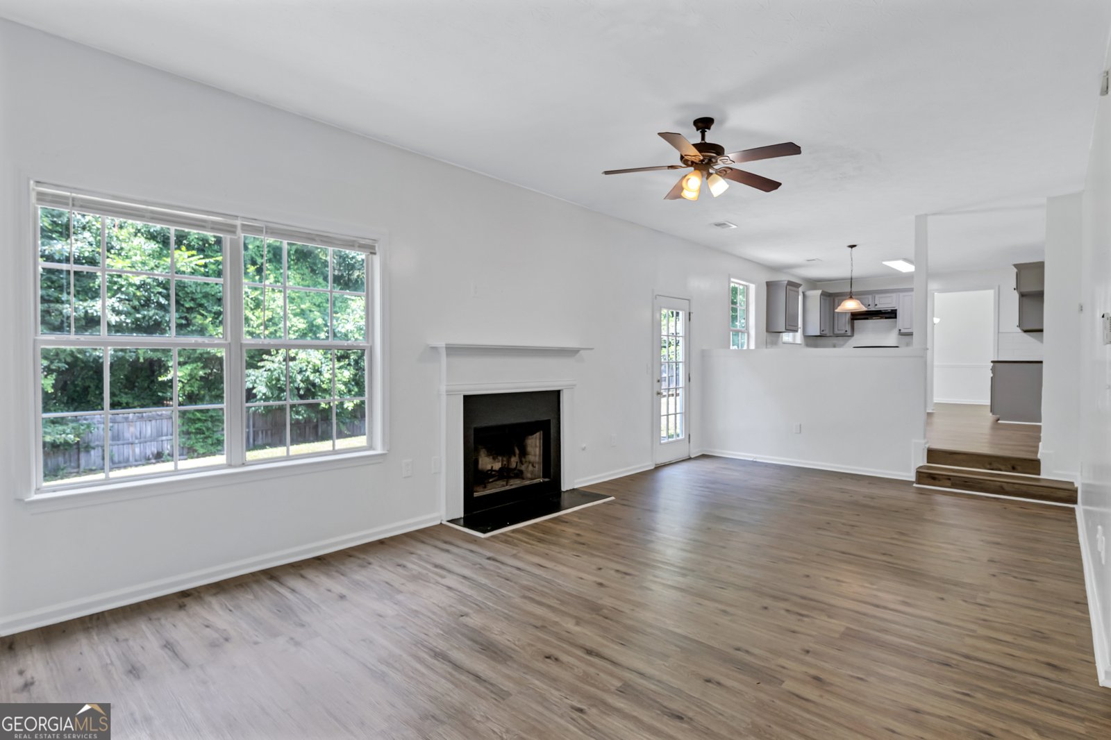544 Harvick Circle Stockbridge - Photo 13