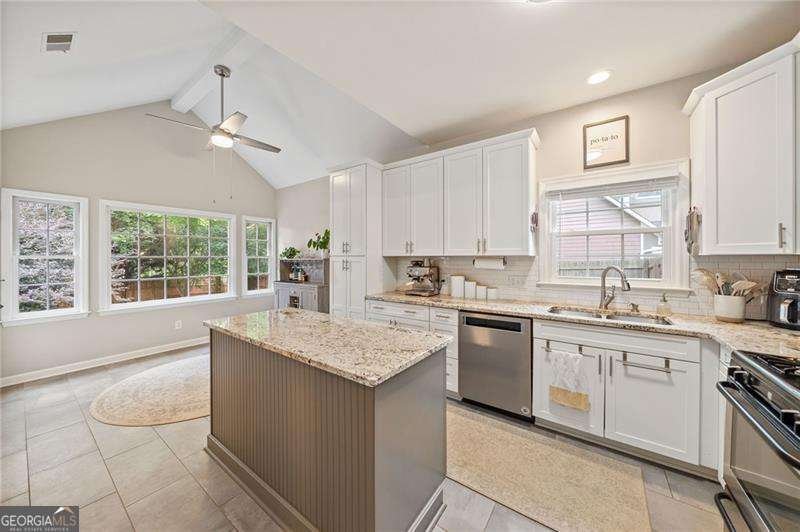 2376 Battle Forest Drive Marietta - Photo 10