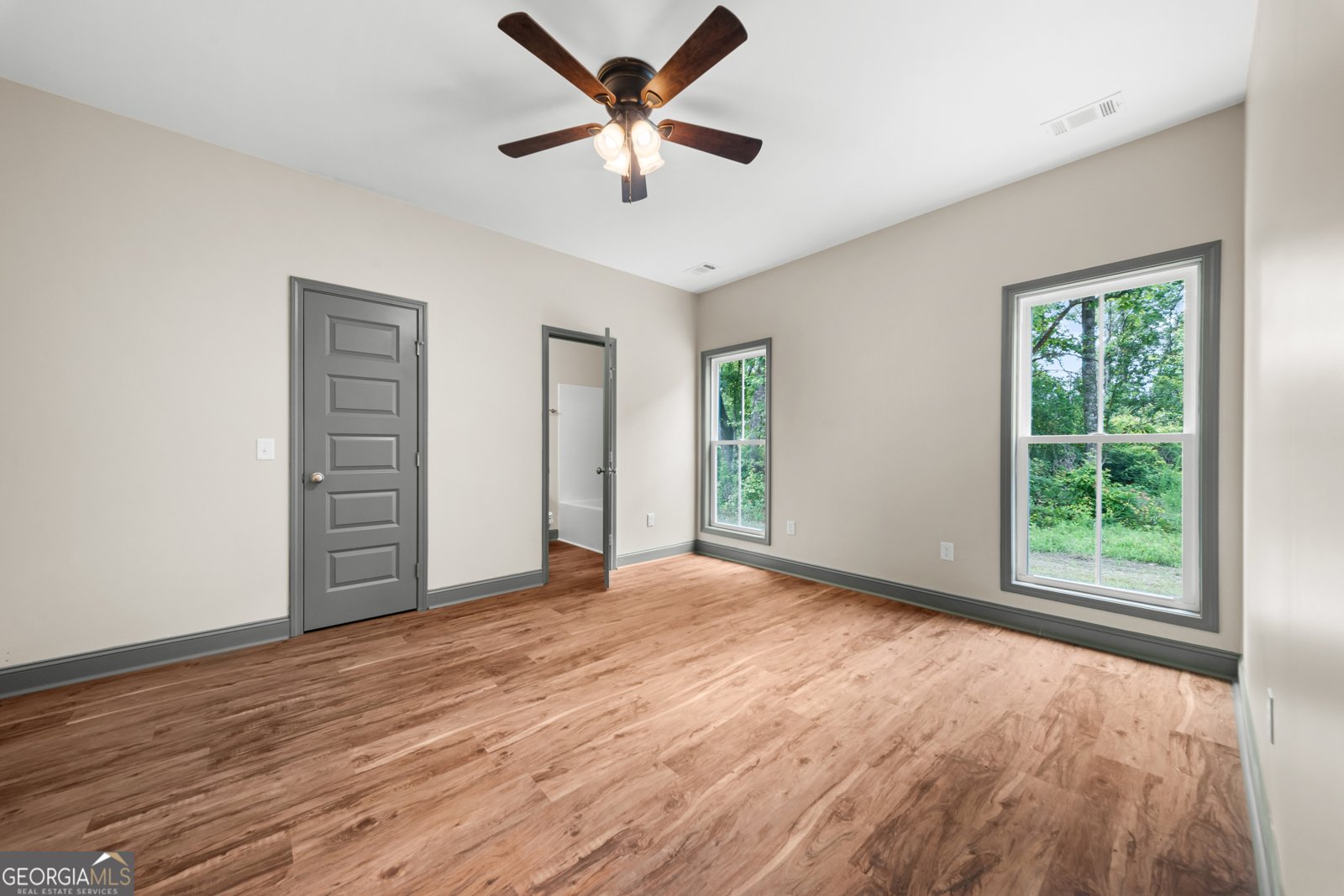 130 Woods Avenue Portal - Photo 8