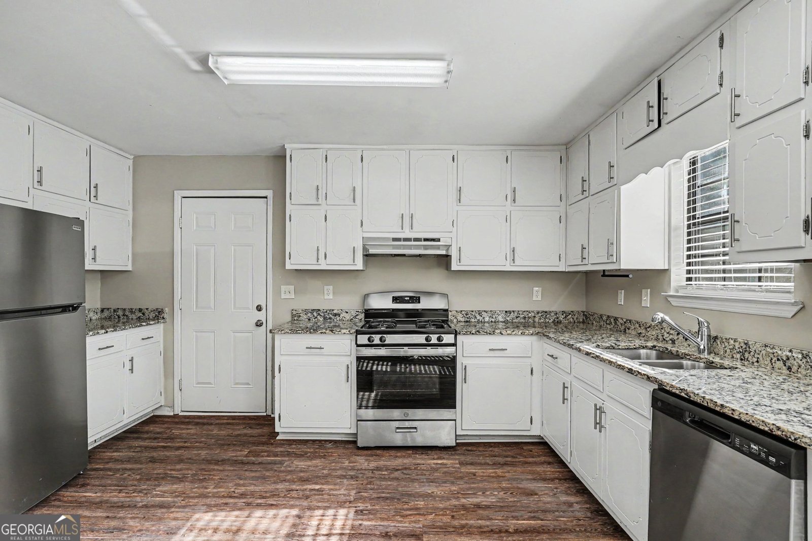 1304 Oakwood Road Jonesboro - Photo 16