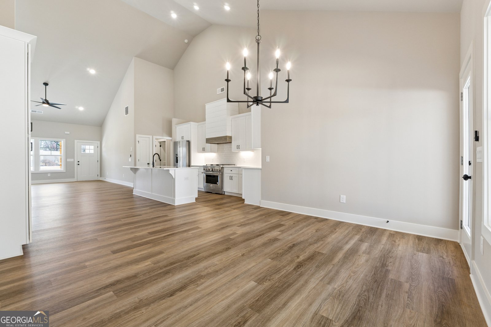 9130 Lisa Circle Gainesville - Photo 11