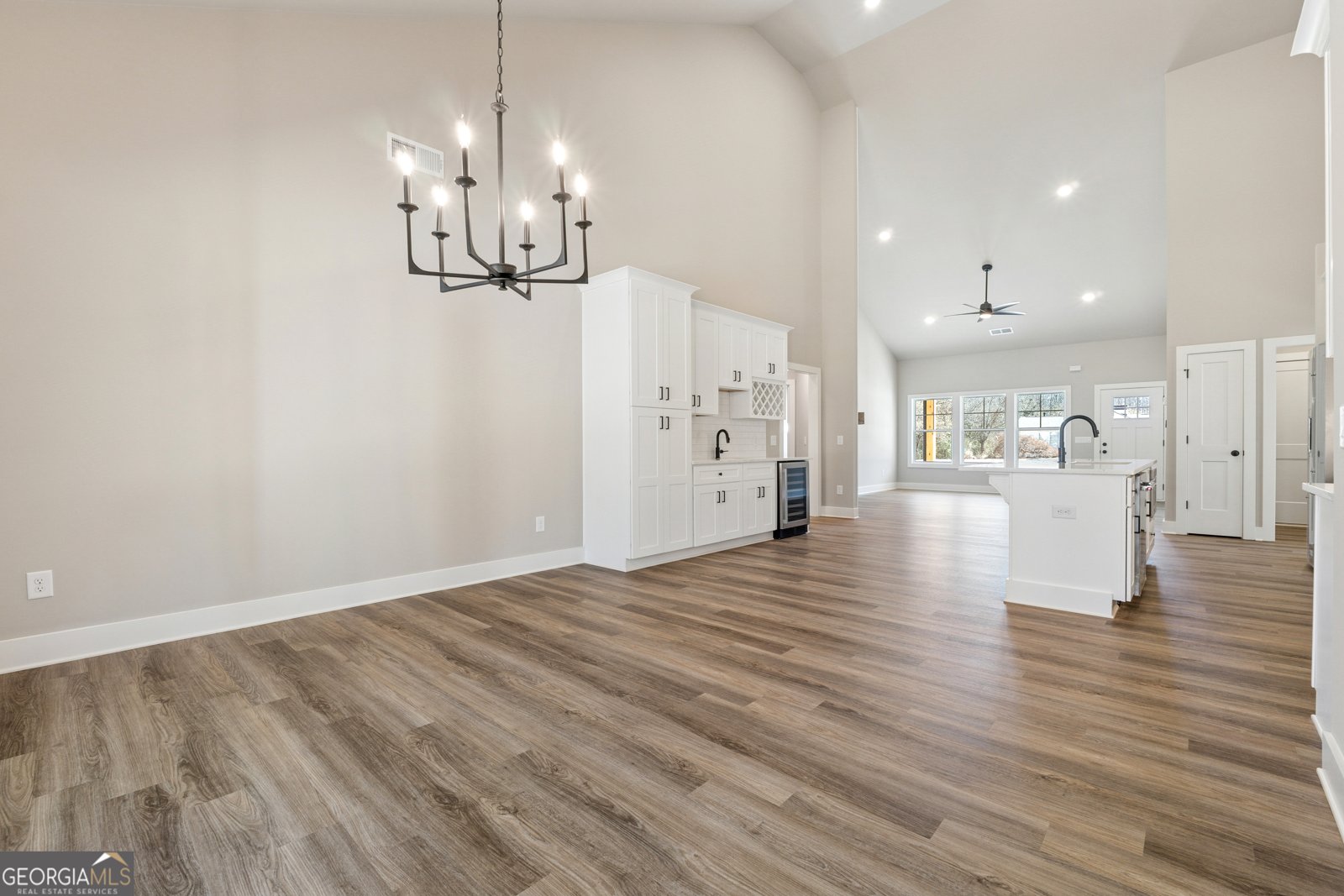 9130 Lisa Circle Gainesville - Photo 12