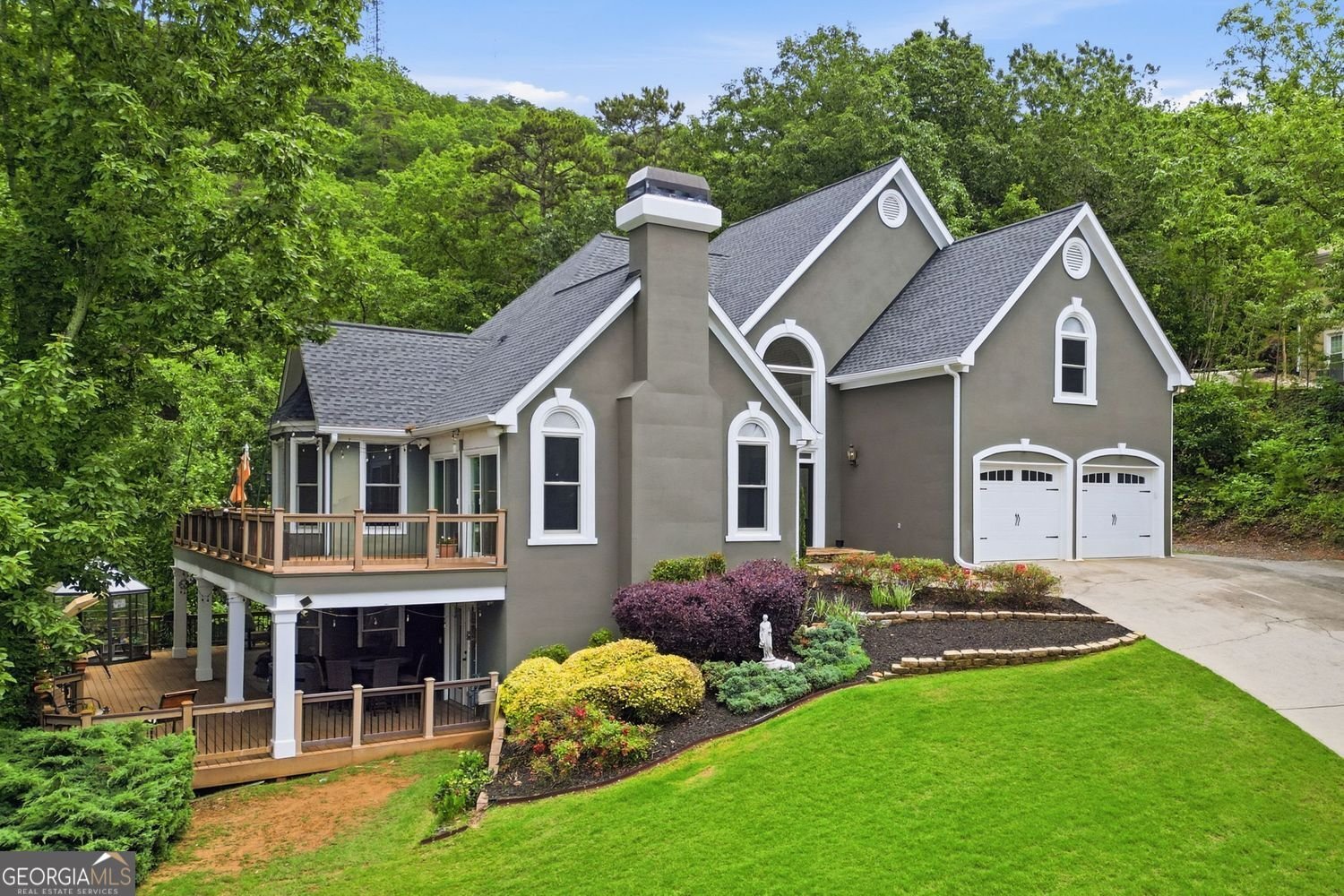 2951 Summitop Court Marietta - main photo