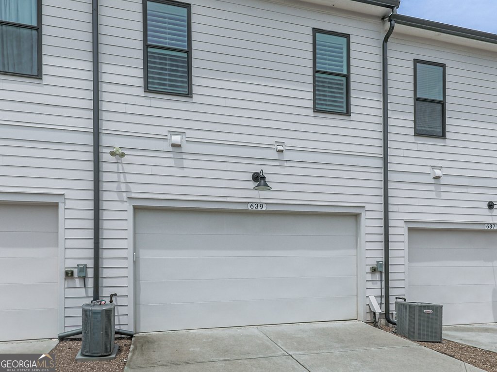 639 Stickley Oak Way Woodstock - Photo 33