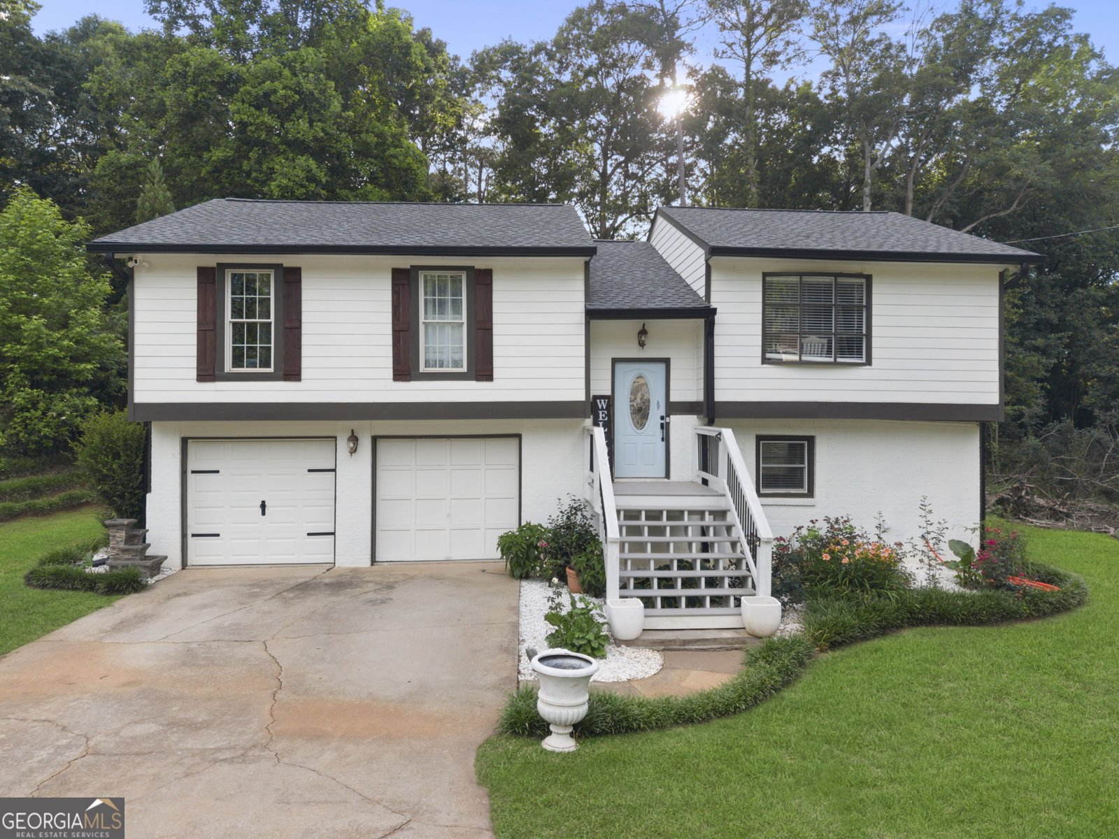 4729 Cedar Lake Drive Conyers - main photo