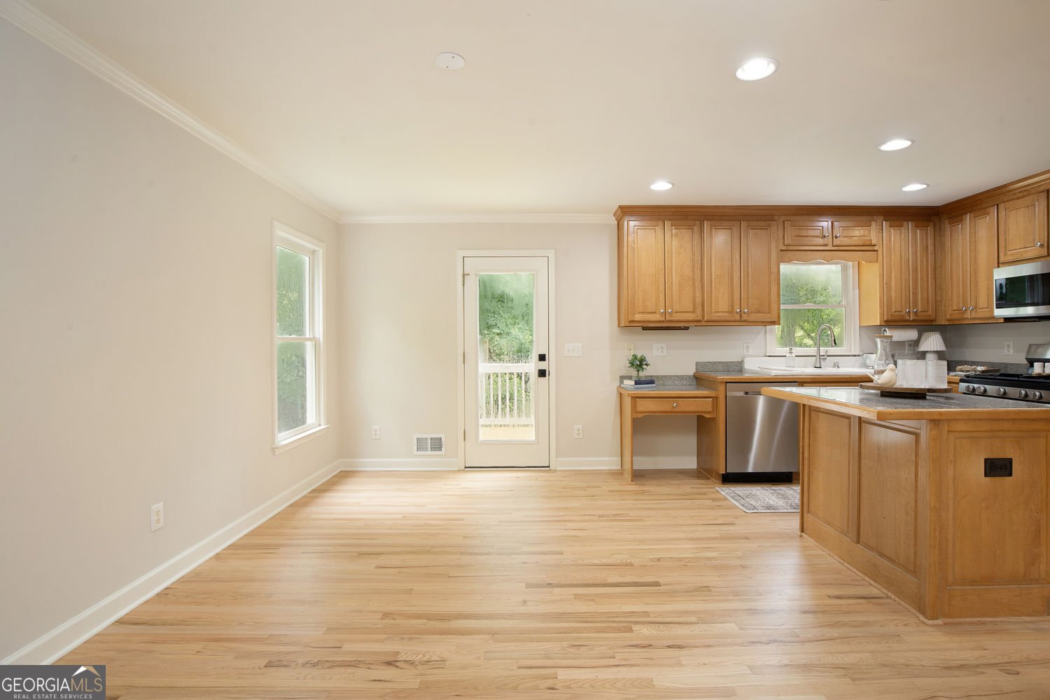 1274 Roper Road Canton - Photo 18