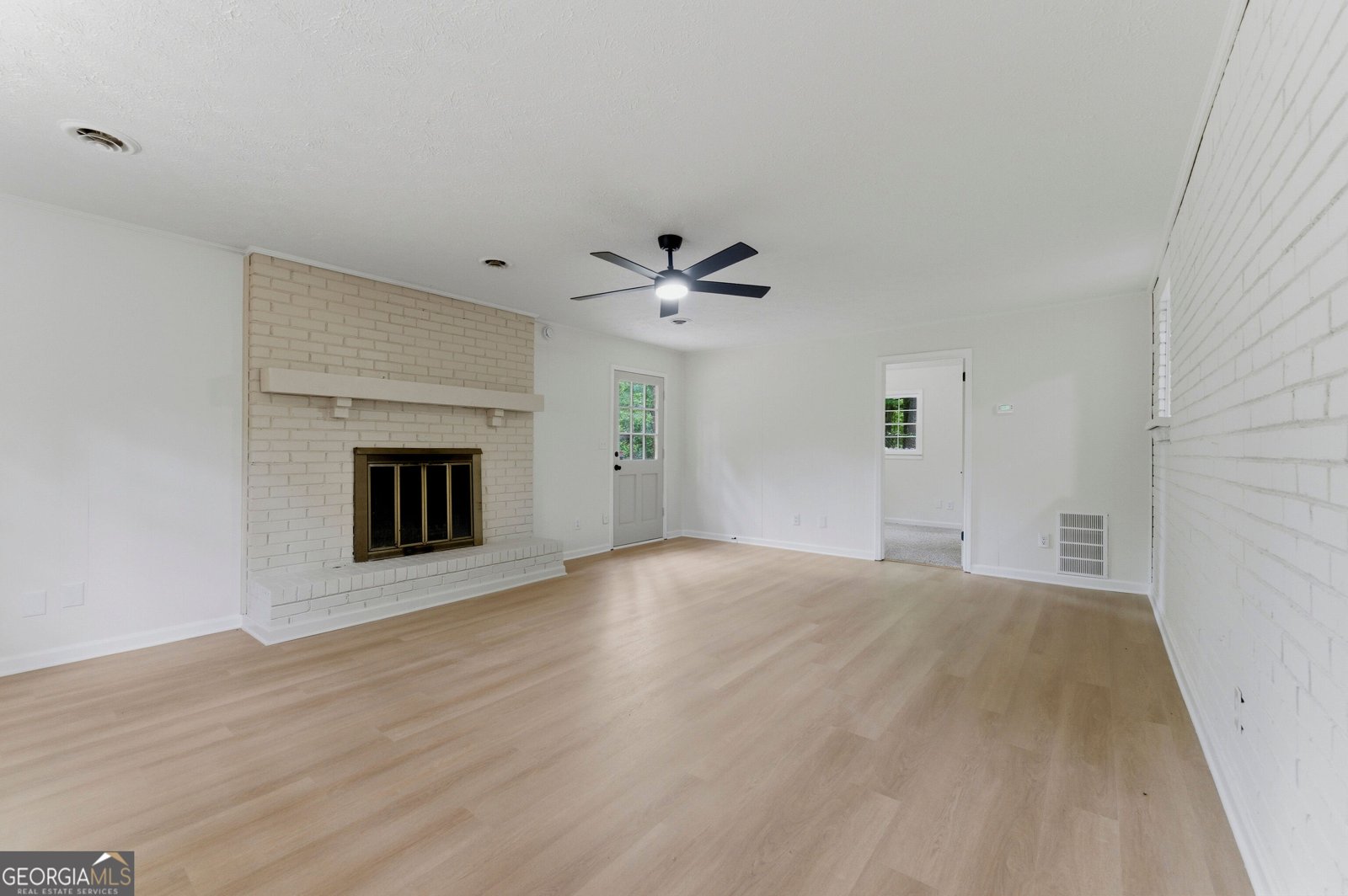 5824 Oakleaf Way Stone Mountain - Photo 11