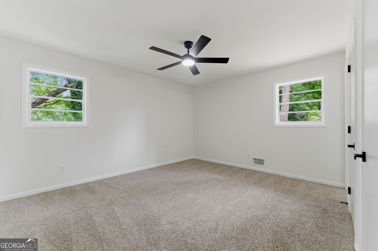 5824 Oakleaf Way Stone Mountain - Photo 17