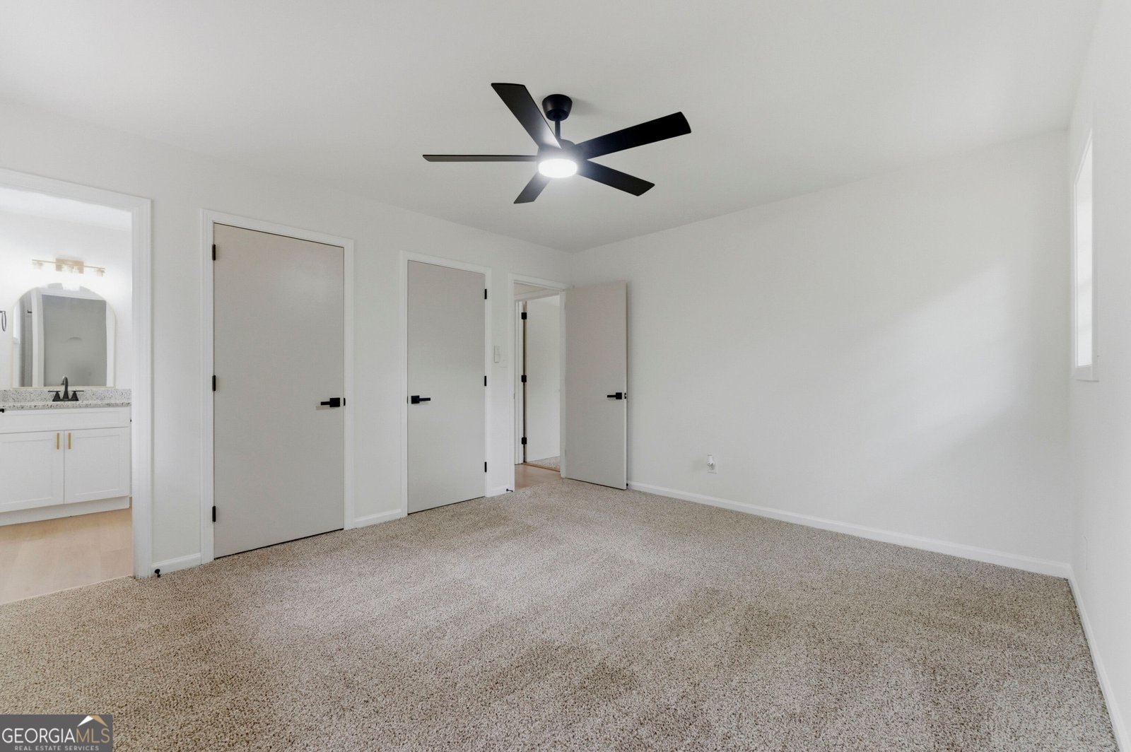 5824 Oakleaf Way Stone Mountain - Photo 18
