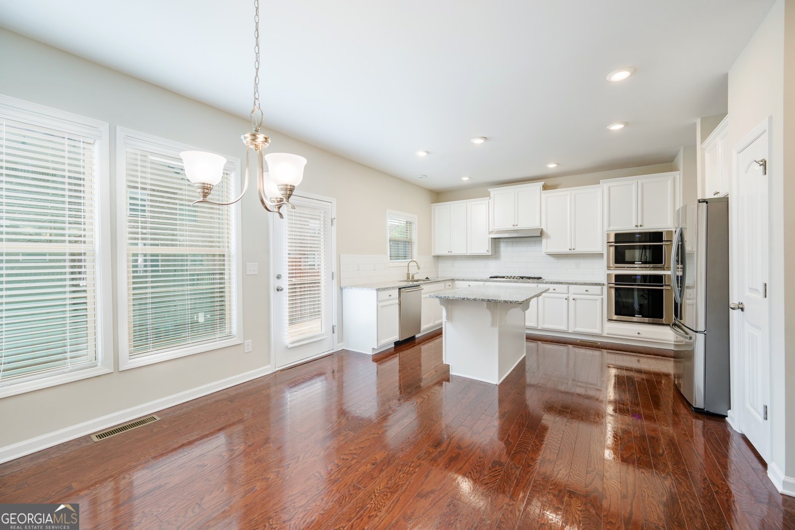 620 Sunset Park Drive Suwanee - Photo 9