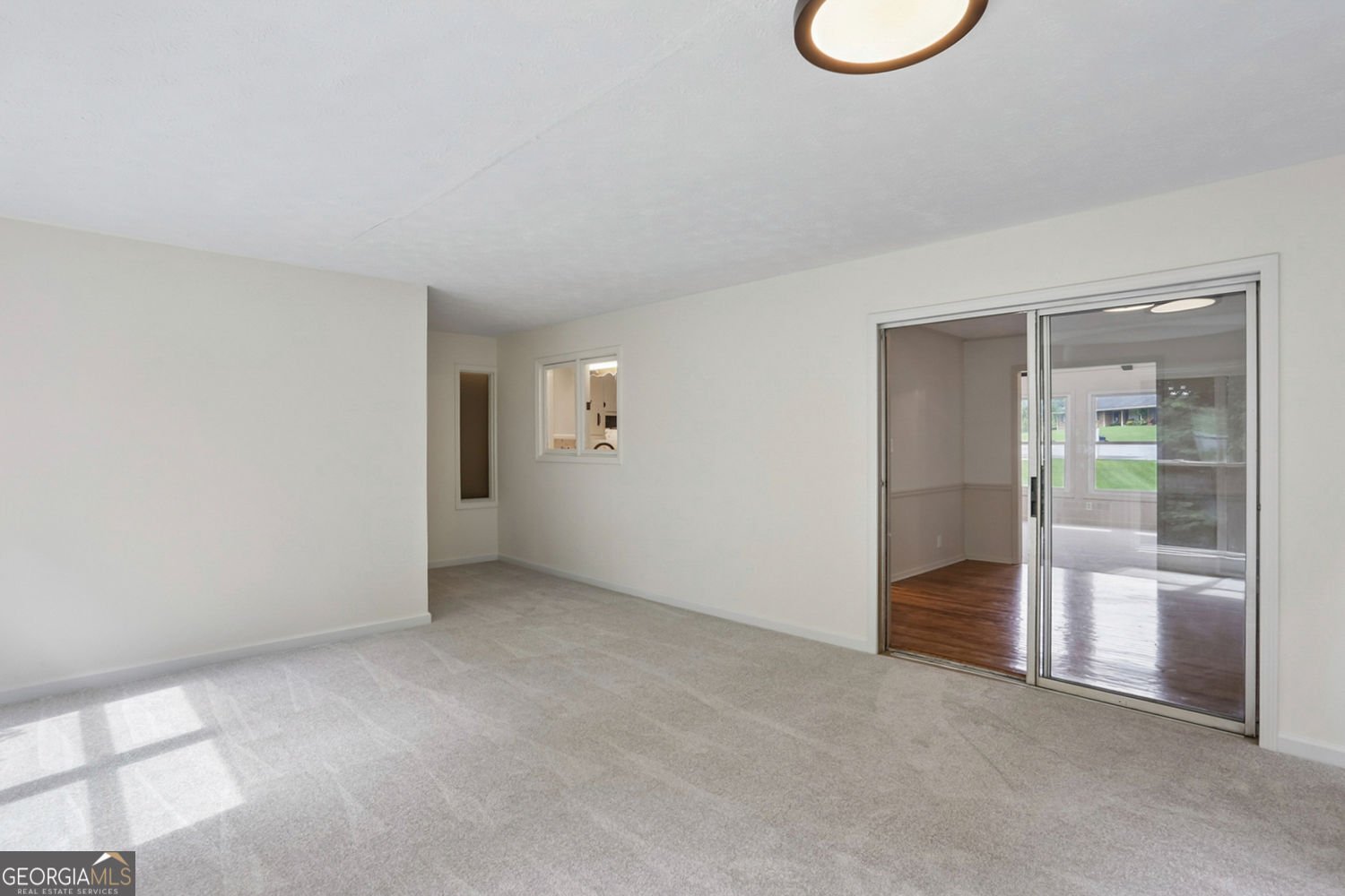 5460 Chanterella Court Lilburn - Photo 10