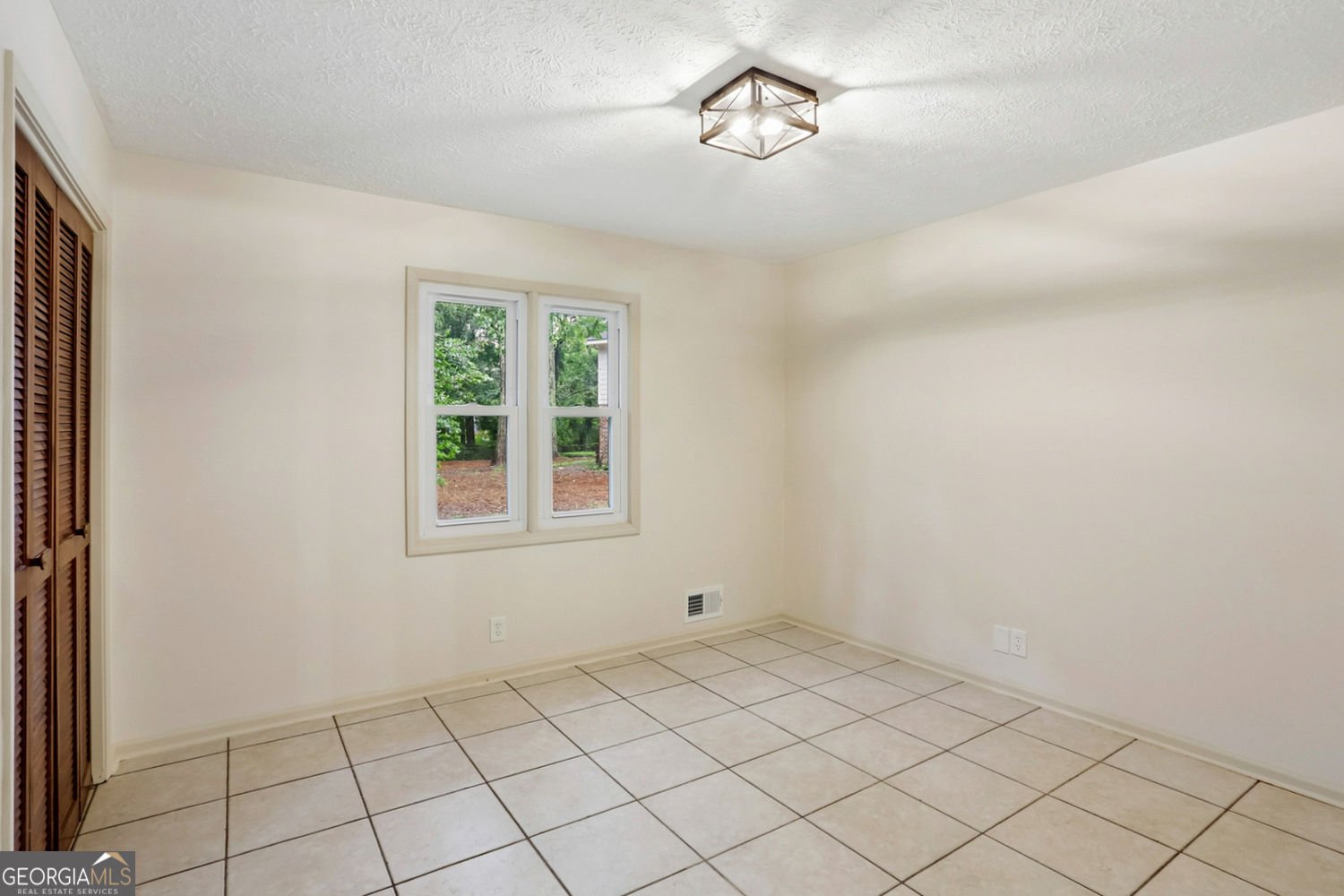 5460 Chanterella Court Lilburn - Photo 14