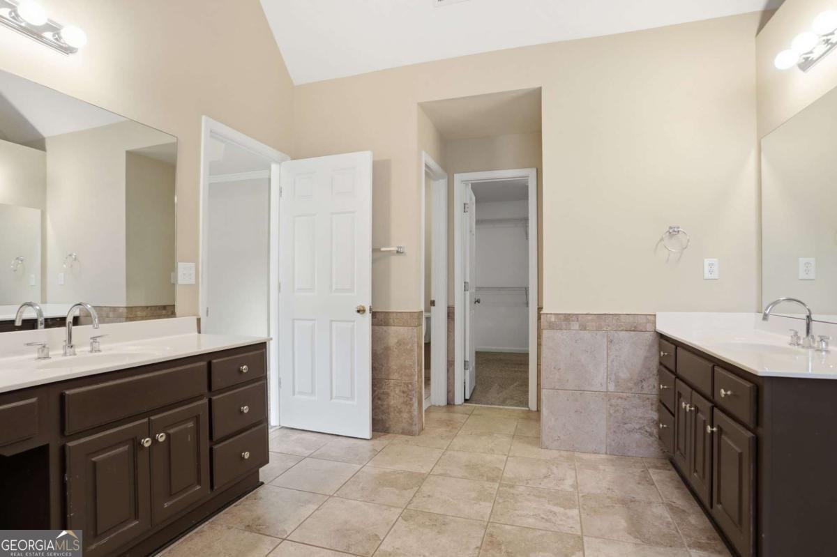 519 Emerald Lake Lane Buford - Photo 37