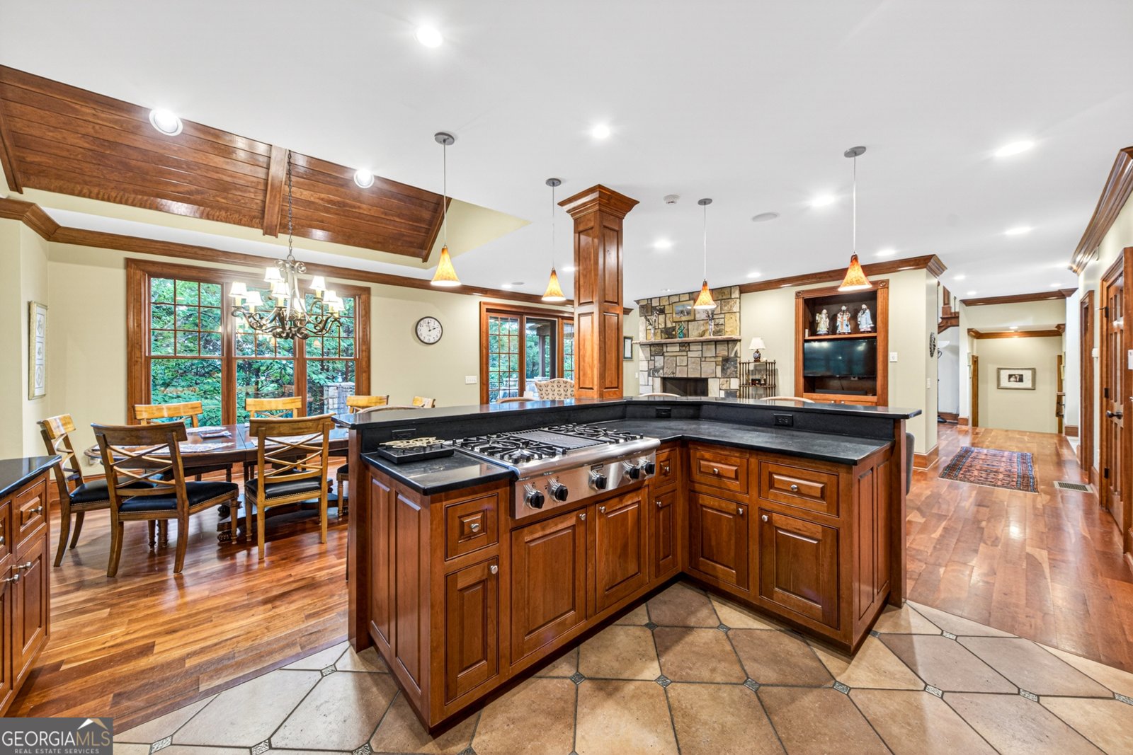 795 Chenocetah Drive Cornelia - Photo 27