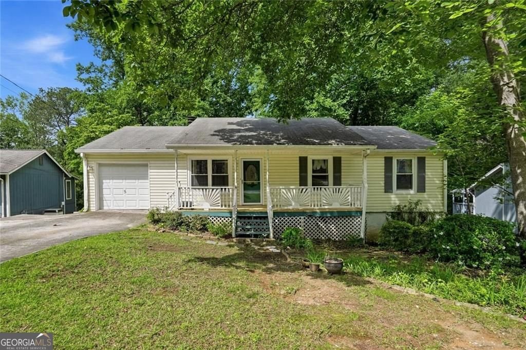 2432 Landington Way Duluth - main photo