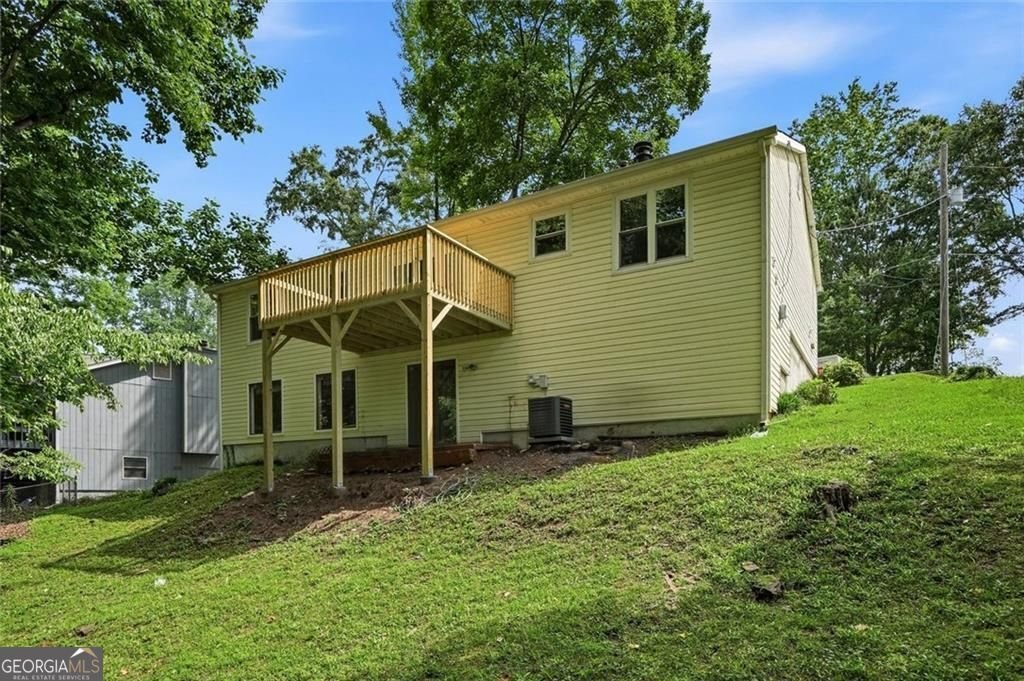 2432 Landington Way Duluth - Photo 35