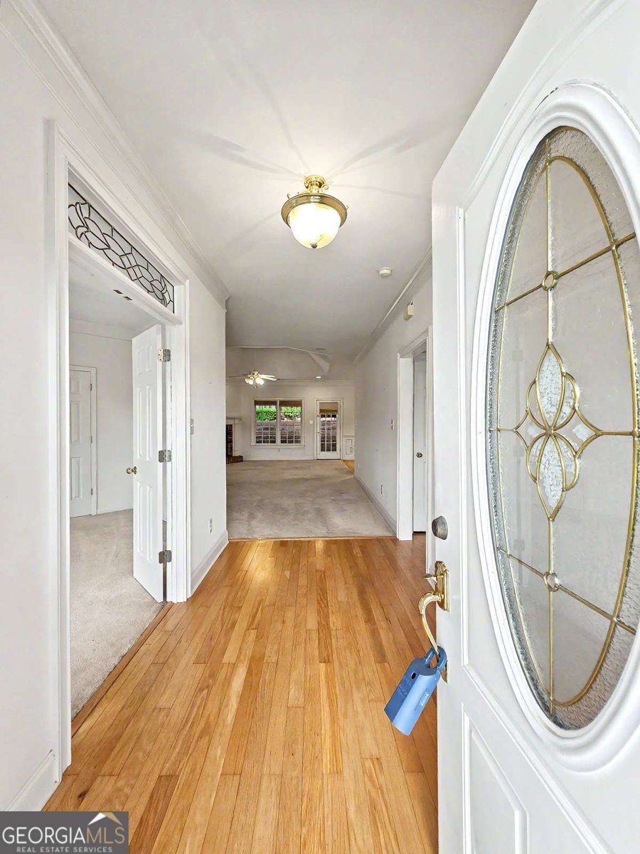Photo 3