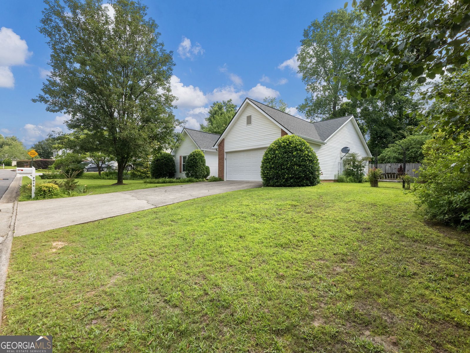 7019 Valley Forge Drive Flowery Branch - Photo 12