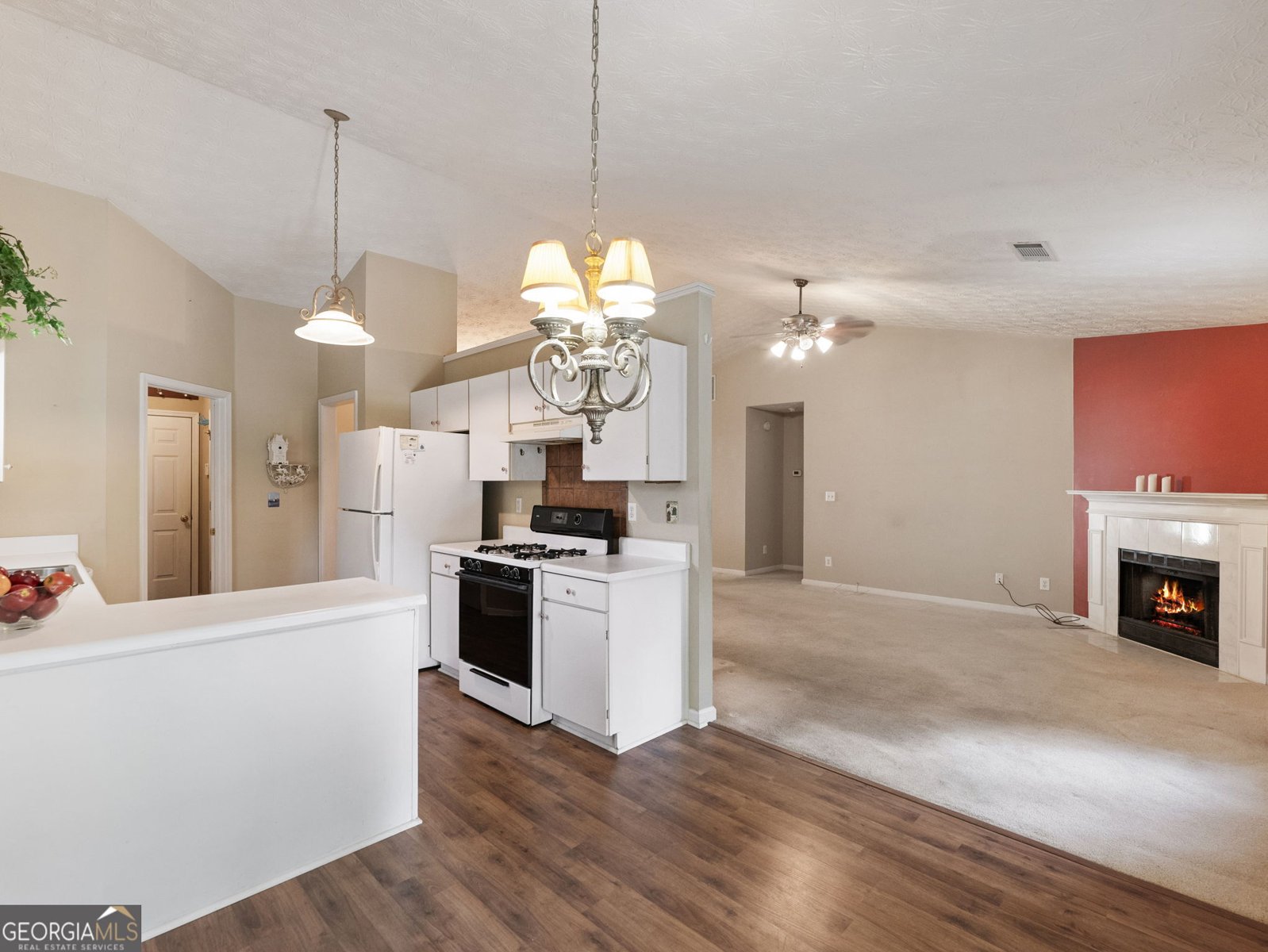 7019 Valley Forge Drive Flowery Branch - Photo 3