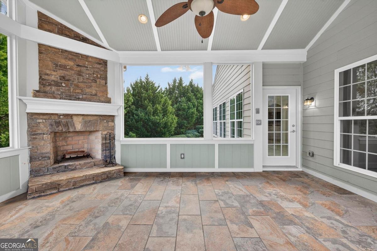 1010 Overlook Cove Greensboro - Photo 18