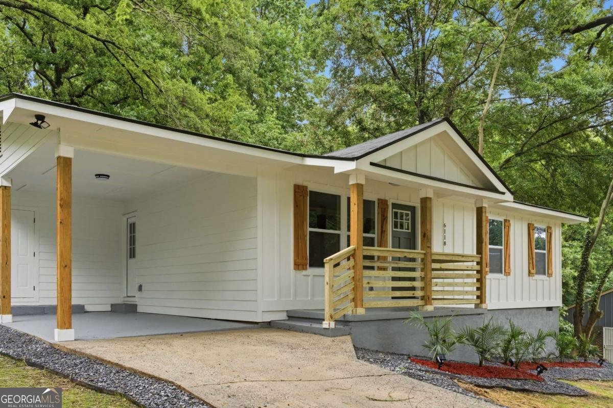 6118 Biscayne Drive Forest Park - main photo