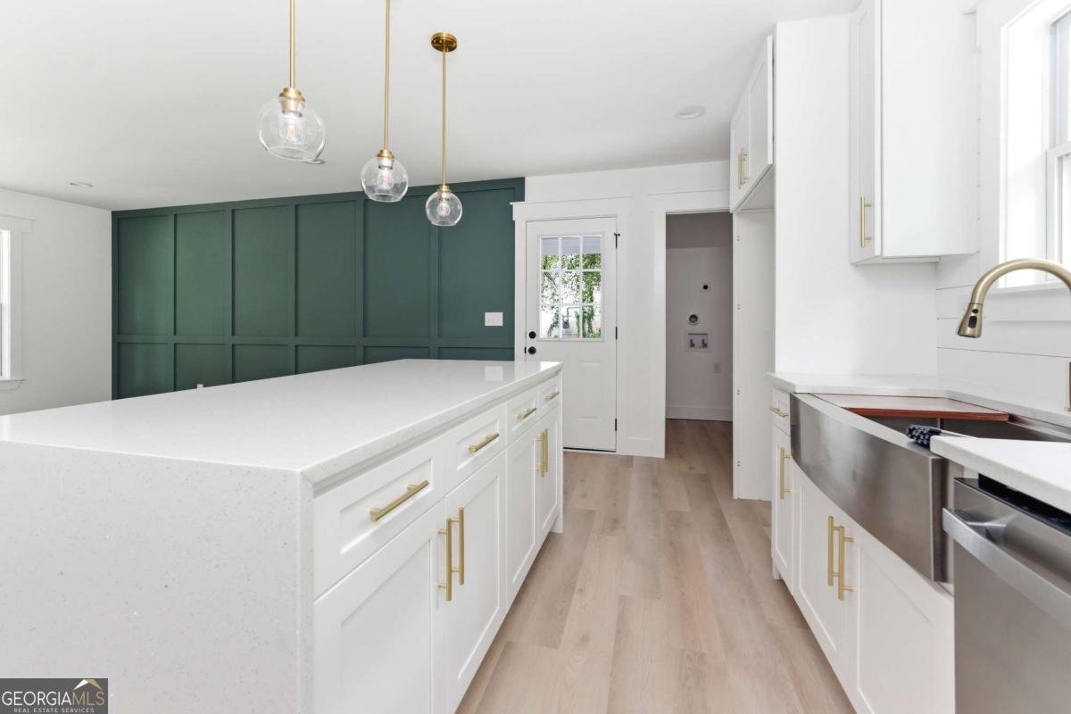 6118 Biscayne Drive Forest Park - Photo 12