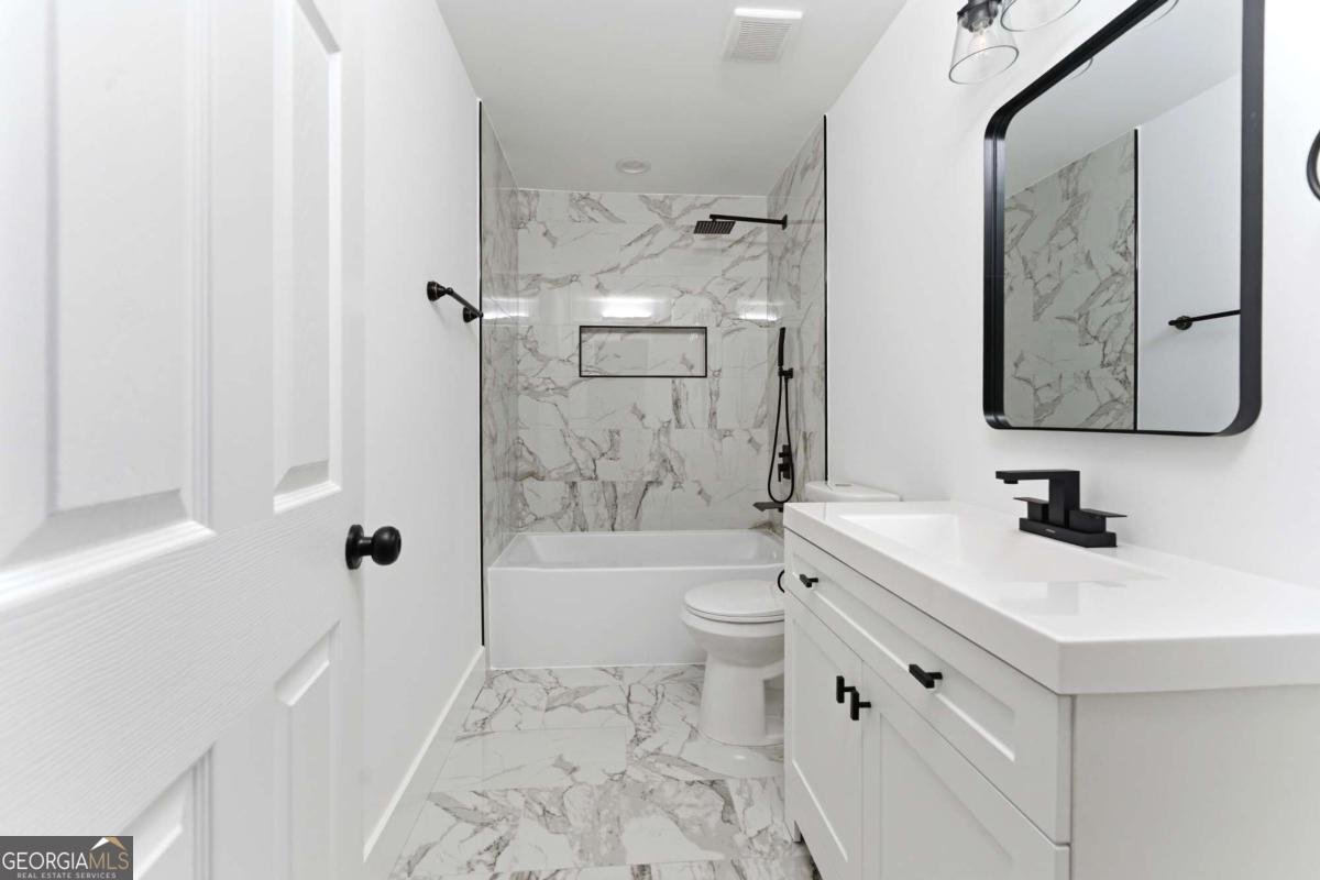 6118 Biscayne Drive Forest Park - Photo 17