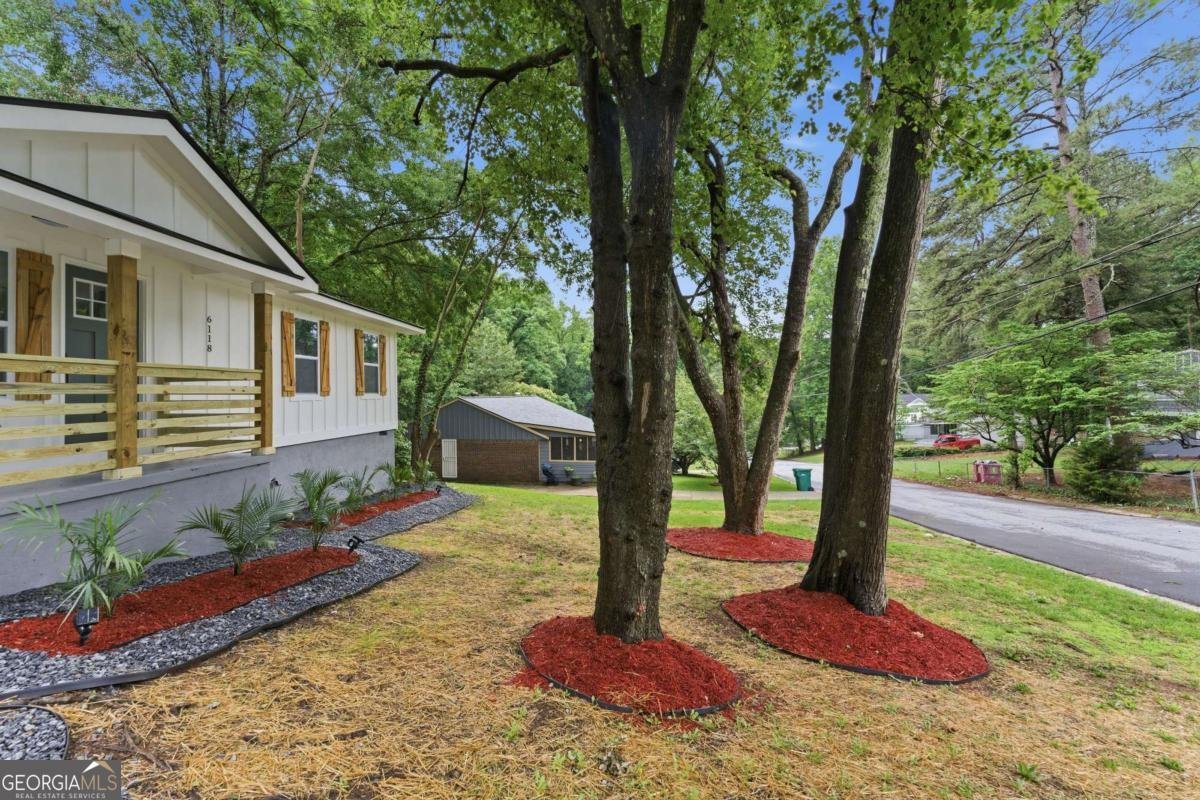 6118 Biscayne Drive Forest Park - Photo 30