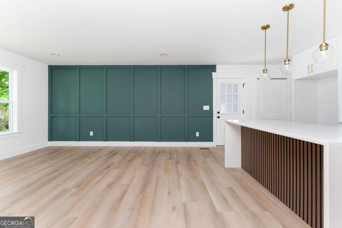 6118 Biscayne Drive Forest Park - Photo 9
